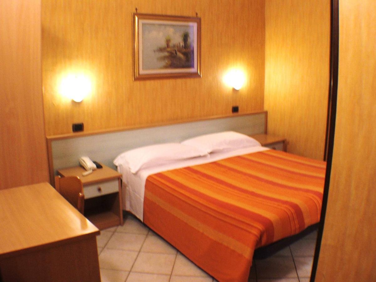 Hotel Isolabella Bussoleno Exteriér fotografie