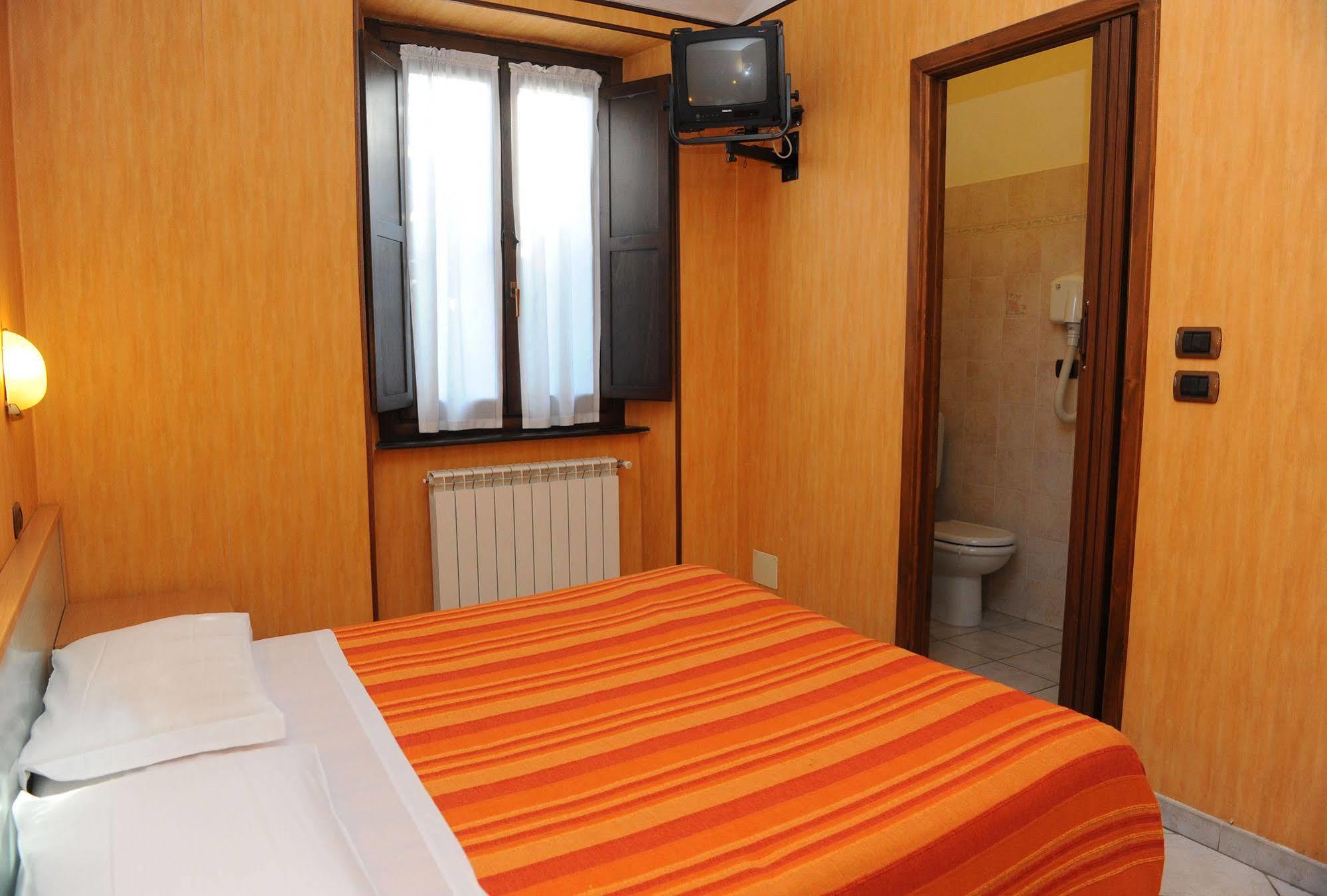 Hotel Isolabella Bussoleno Exteriér fotografie